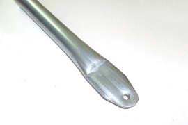 Tube acier écrasé poinçonné pour serre tunnel